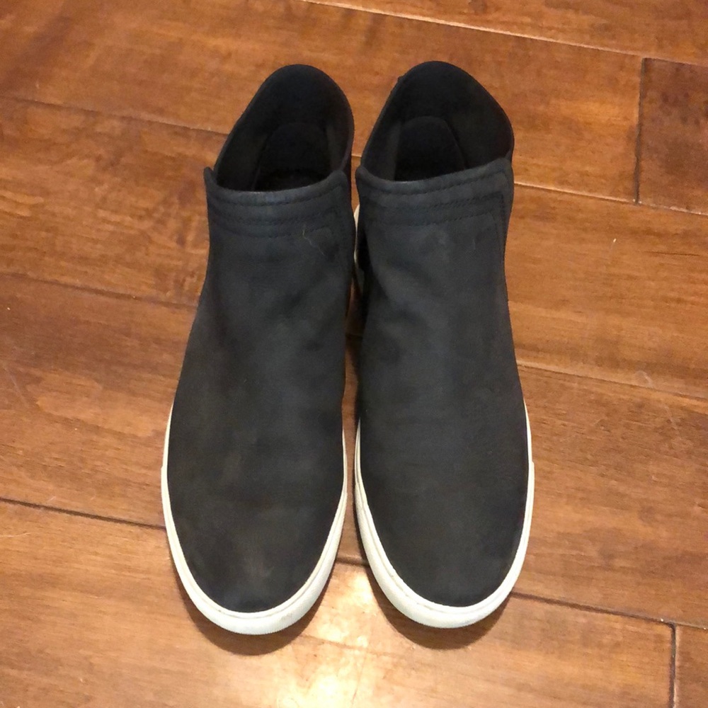 Kenneth Cole slip on shoes